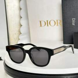 Picture of Dior Sunglasses _SKUfw76198007fw